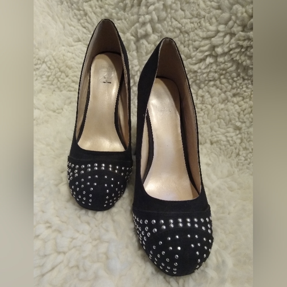 FRH Black Pumps